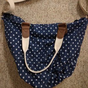Cute blue polka dot bag!